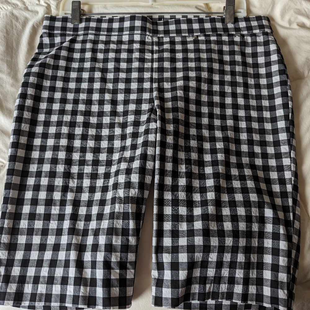 Rafaella Ladies stretch Bermuda shorts